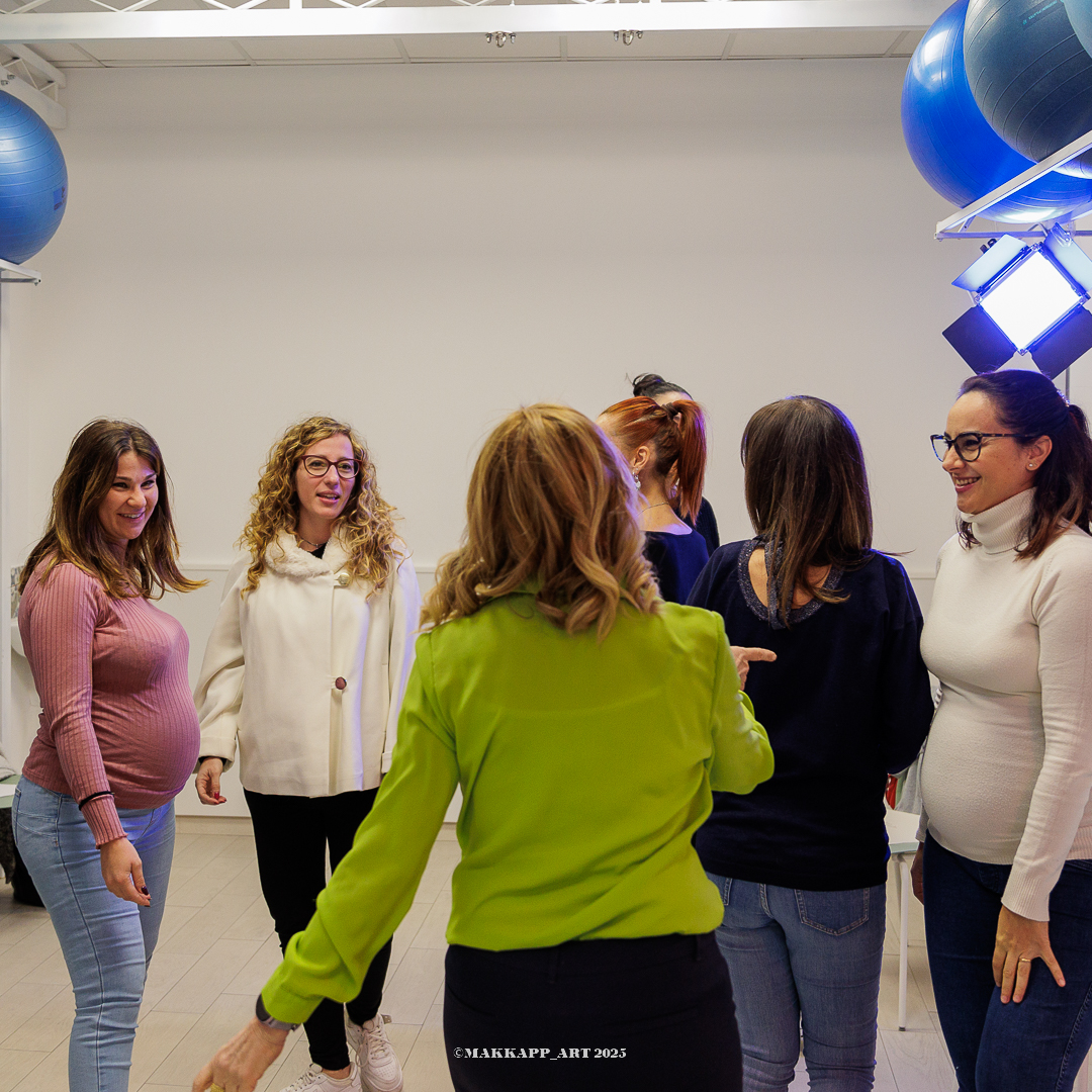 Attività di gruppo durante un incontro Salute Donna